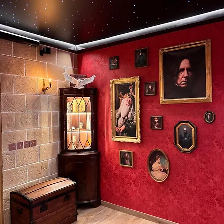 Maison Du Sorcier, Escape Game, Jacuzzi, 15 Min From Paris