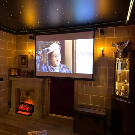 Maison Du Sorcier, Escape Game, Jacuzzi, 15 Min From Paris Appartement *